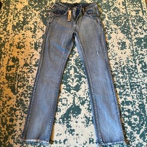 Brand new Coco+Carmen Jeans - Medium (8-10) with tags. Frayed style bottoms.